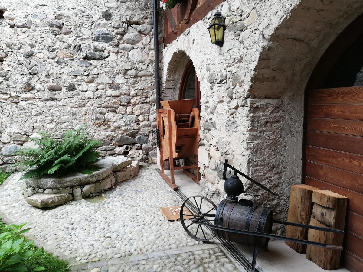 Willa Agritur Ciastel Sanzeno Zewnętrze zdjęcie