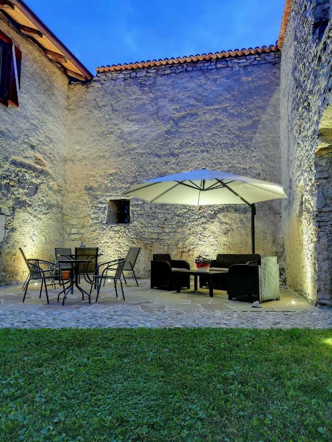 Willa Agritur Ciastel Sanzeno Zewnętrze zdjęcie